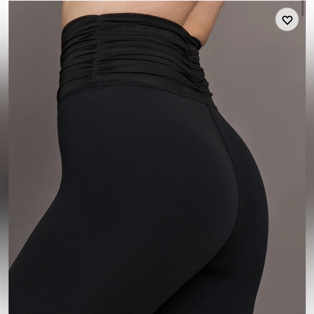 Carbon 38 Ruched Mesh Legging in Melt Size Small Worn Once!! - Picture 5 of 9